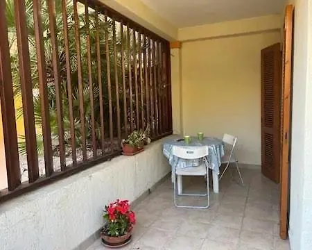 Isolarossa-apartments Casa Elicriso Apartment *