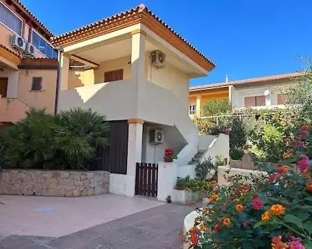Isolarossa-apartments Casa Elicriso Apartment *